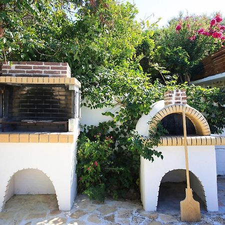 Villa Oasis Kamilárion Exteriér fotografie