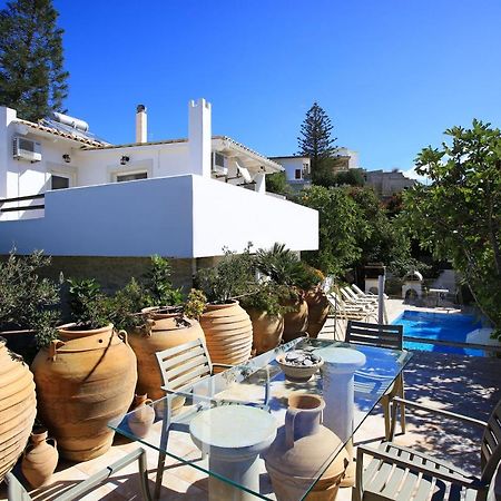 Villa Oasis Kamilárion Exteriér fotografie