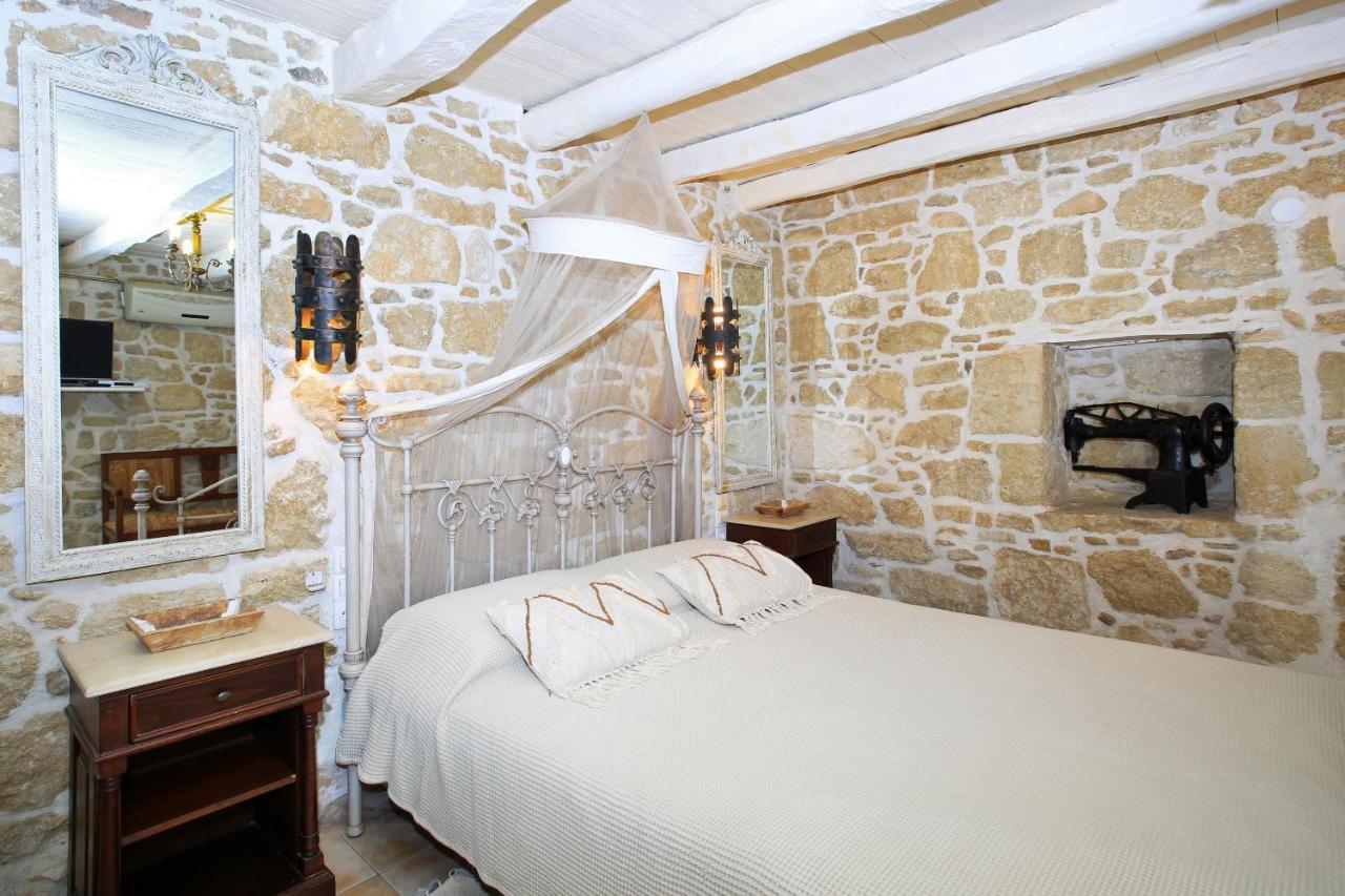 Villa Oasis Kamilárion Exteriér fotografie