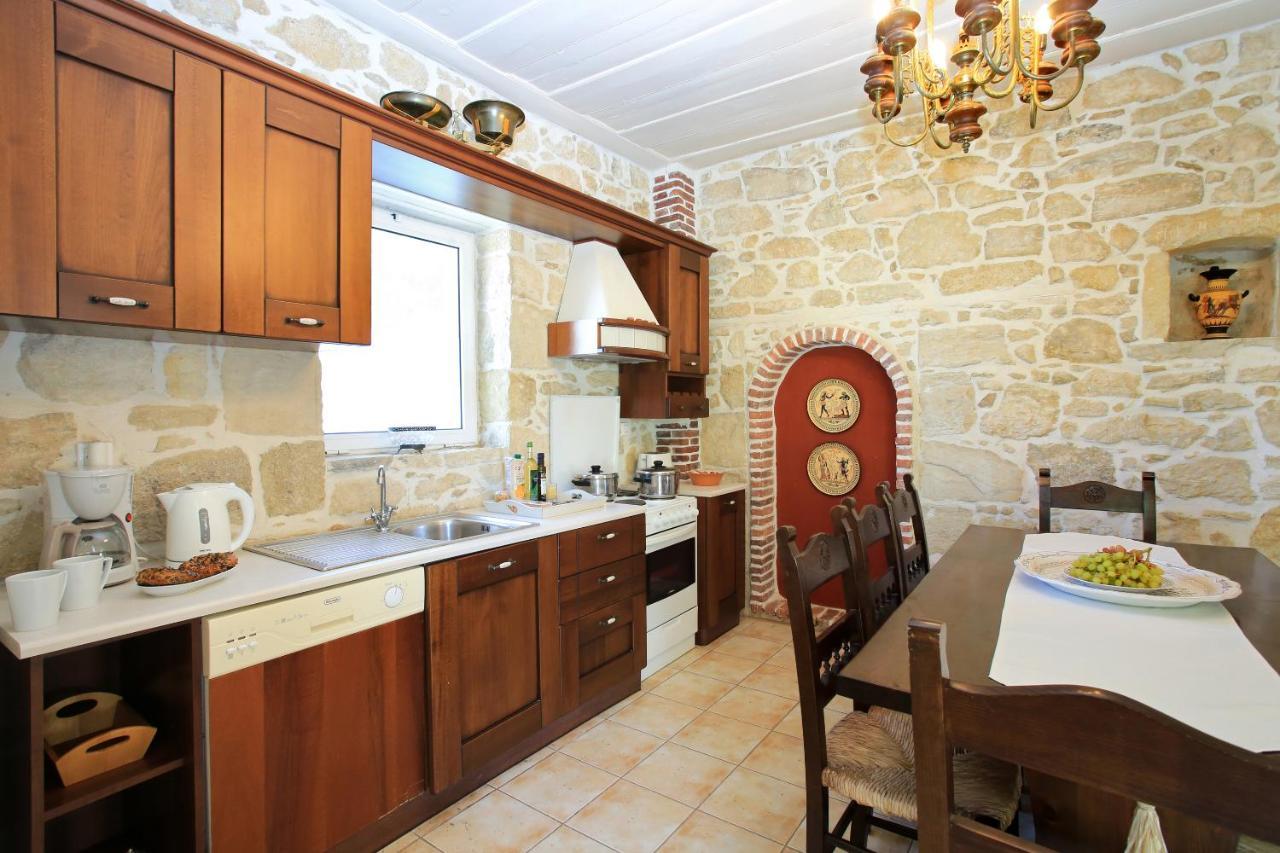 Villa Oasis Kamilárion Exteriér fotografie