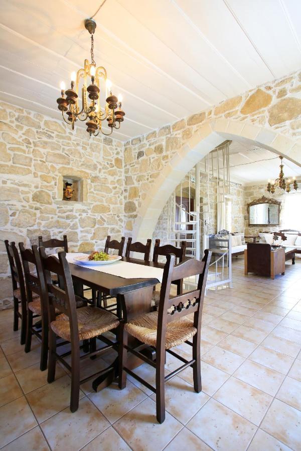 Villa Oasis Kamilárion Exteriér fotografie
